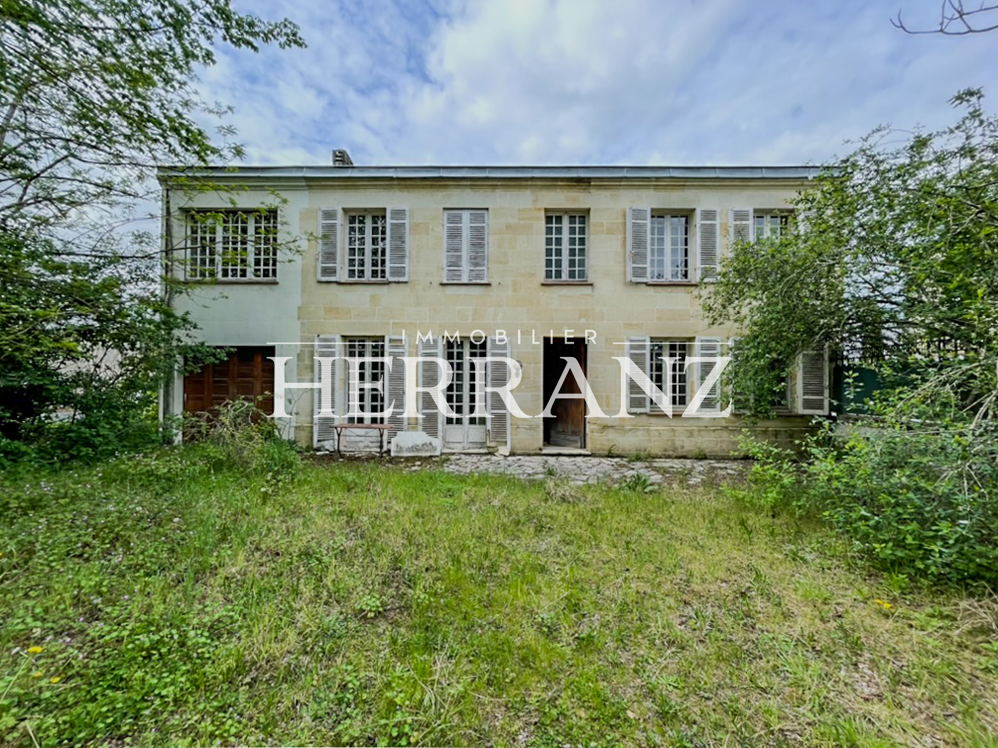 Vente Maison 170m² 9 Pièces à Les Billaux (33500) - Jean-Philippe Herranz Immobilier