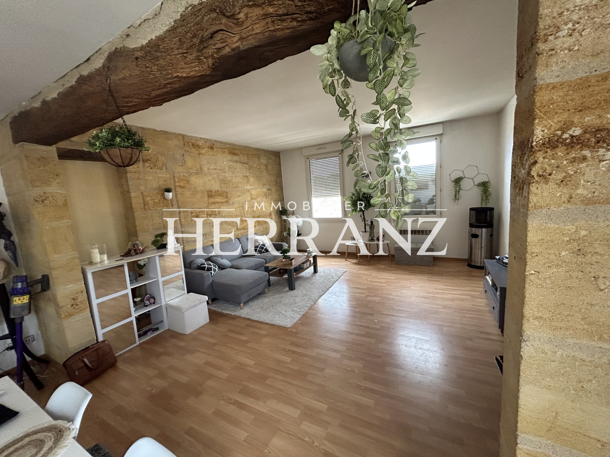Vente Appartement 110m² 5 Pièces à Saint-Denis-de-Pile (33910) - Jean-Philippe Herranz Immobilier